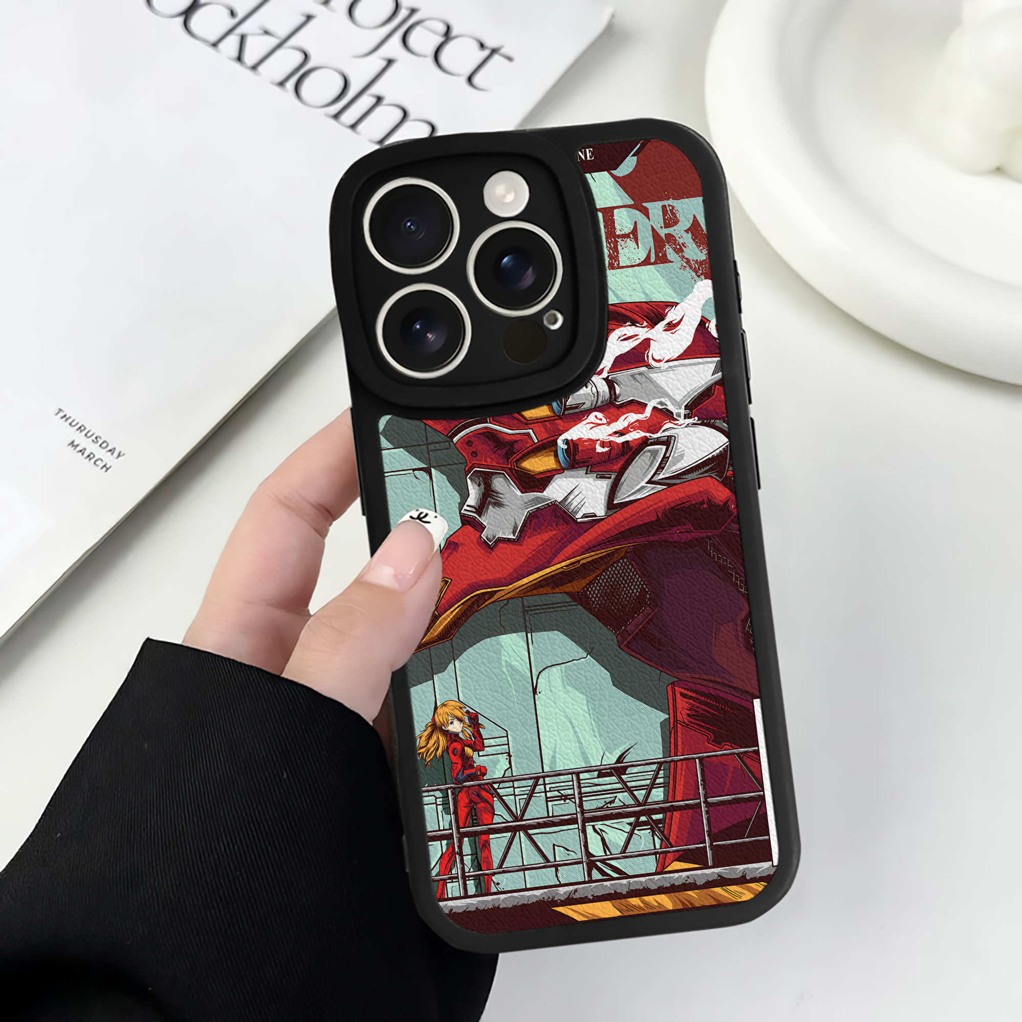 （画像用） EVA 新世紀エヴァンゲリオン 【iPhone 16シリーズ対応】シリコンスマホケース（レザー調） 材質：シリコン
